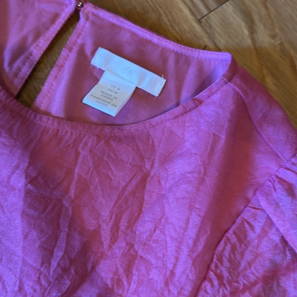 H&M fluffy pink midi dress medium - Picture 2 of 4